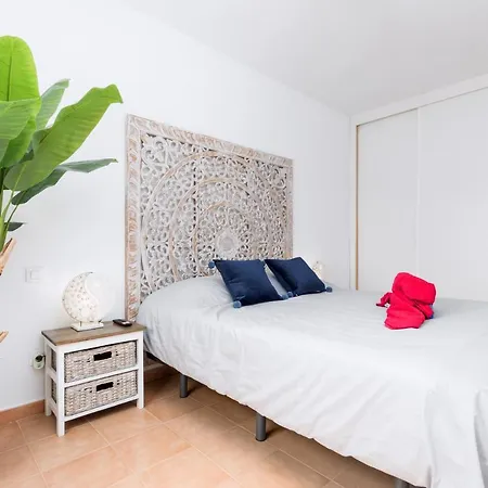 Διαμέρισμα Home2book Aloha Palm