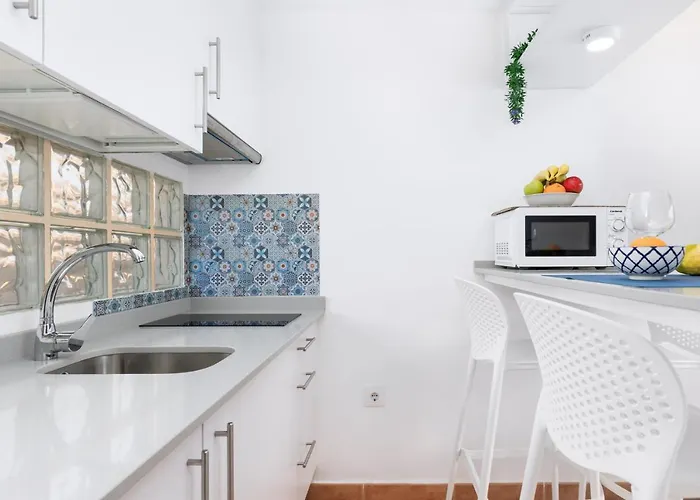 Home2book Aloha Palm Apartmán