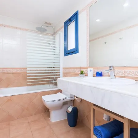 Home2book Aloha Palm *